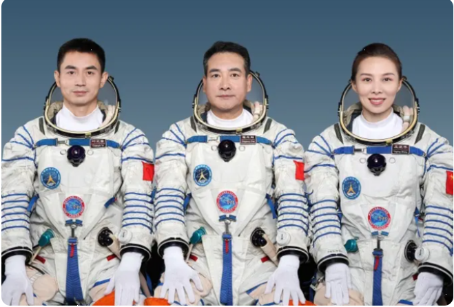 顺利出舱，感觉良好！科楠科技欢迎英雄航天员回家